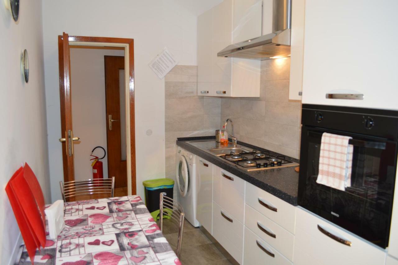 Betty'S House Apartman Mandello del Lario Kültér fotó