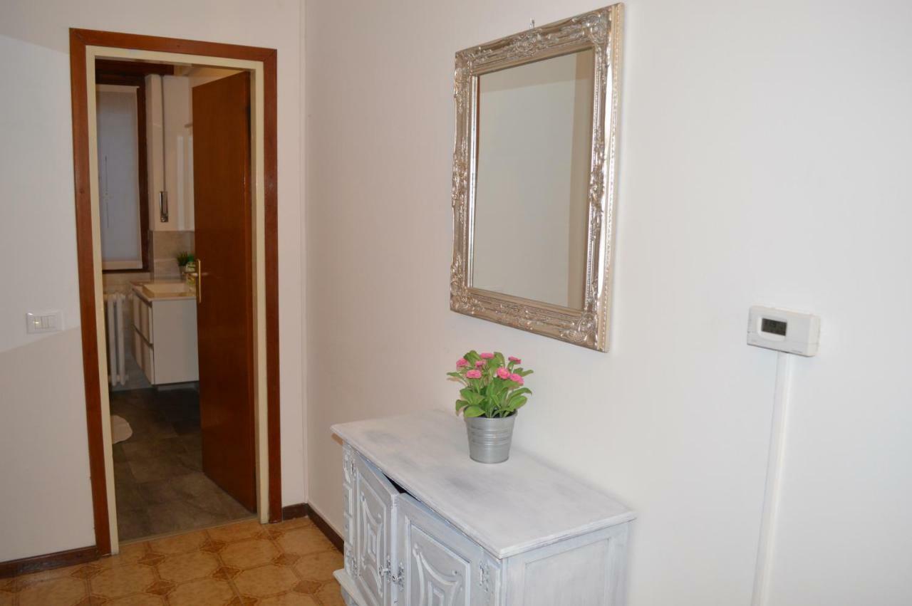 Betty'S House Apartman Mandello del Lario Kültér fotó